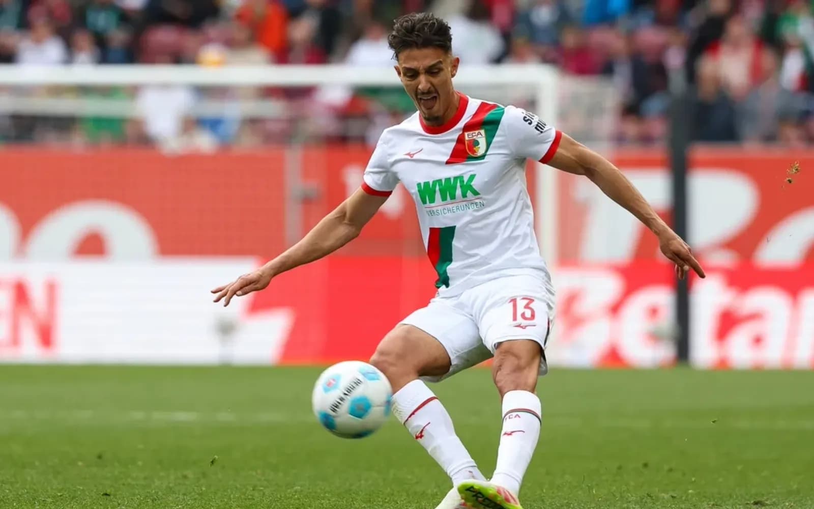 Bundesliga: Γιαννούλης πρωταγωνιστής στην νίκη της Άουγκσμπουργκ επί της Λεβερκούζεν