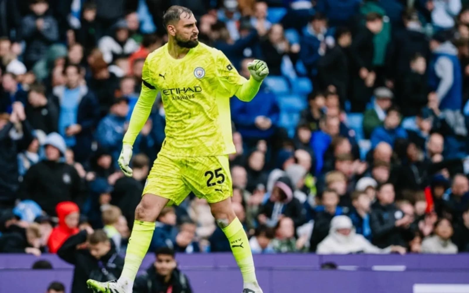 Donnarumma: Μια κίτρινη κάρτα μακριά από ιστορικό αρνητικό ρεκόρ 