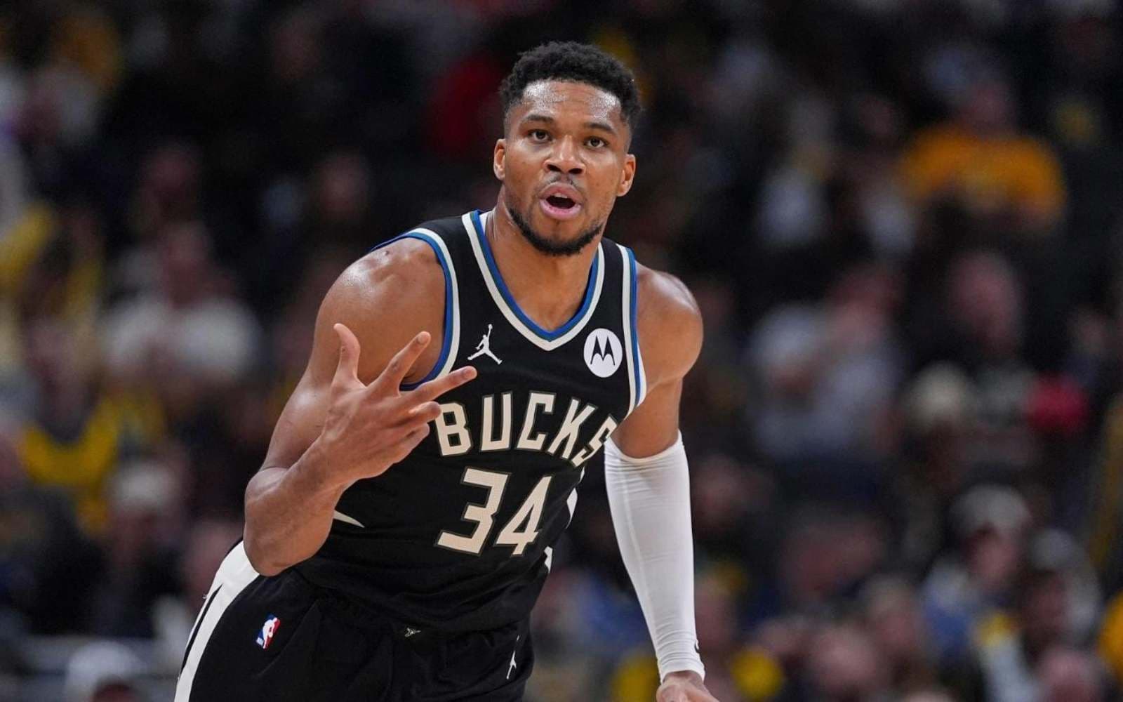 Βόμβα στο ΝΒΑ: Ο Γιάννης φέρεται να ζήτησε ανταλλαγή στους Νικς (vid)