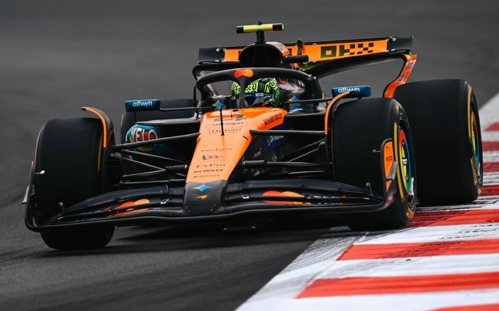 F1: Εξαιρετικά μικρές διαφορές χωρίζουν τον Norris από τον Verstappen