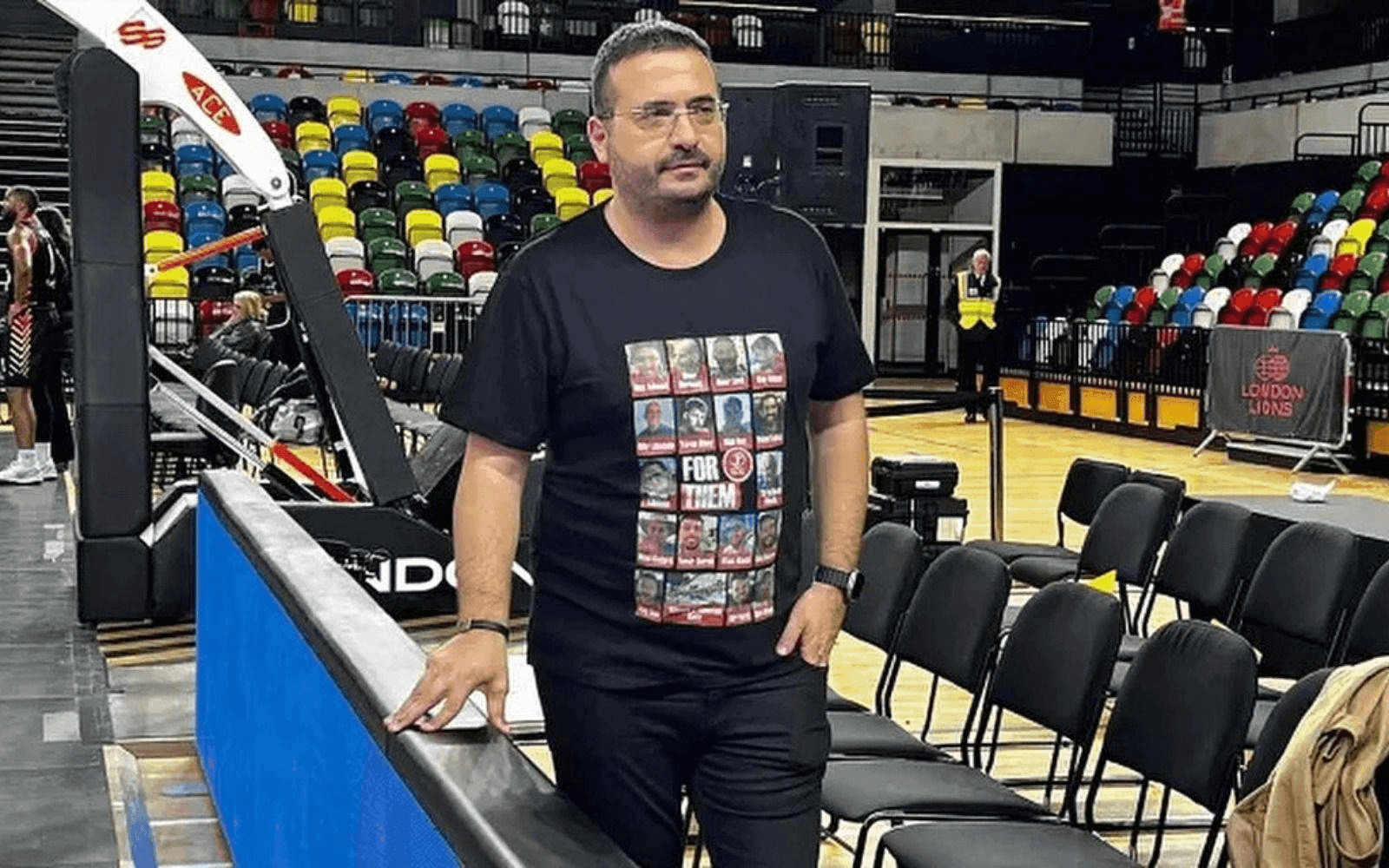 Οφέρ Γιανάι: Επίθεση στον ιδιοκτήτη της Χάποελ και αφαίρεση διαρκείας σε οπαδό