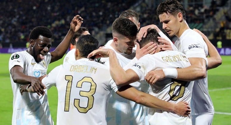 Τσέλιε - ΑΕΚ: Άνετη νίκη - Με το ενάμισι πόδι στους 8 η Ένωση