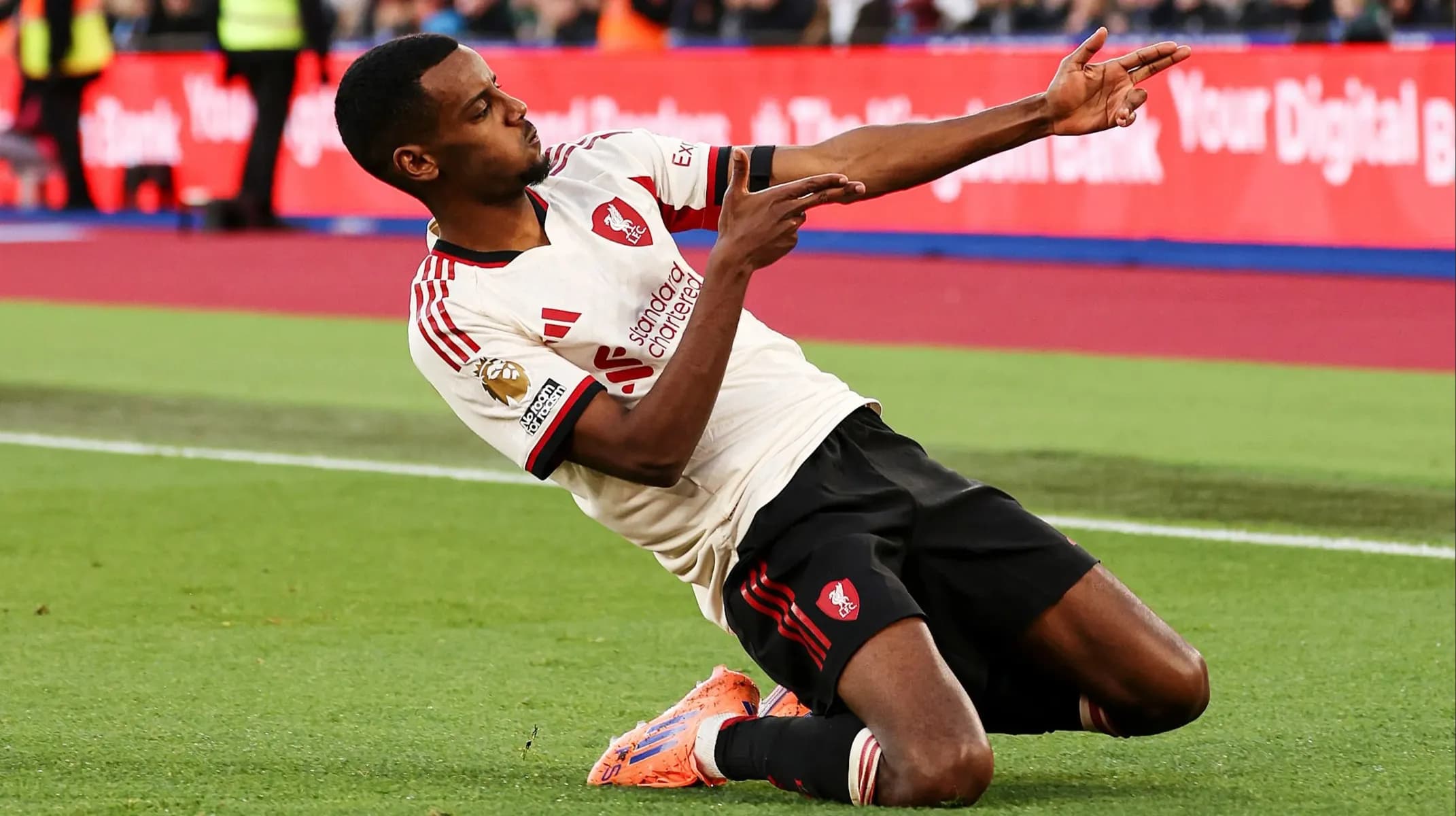 Γουέστ Χαμ - Λίβερπουλ 0-2: Ανάσα και επιστροφή στις νίκες για την Λίβερπουλ