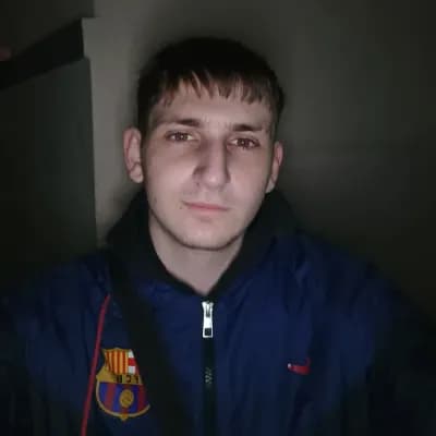 Θάνος Βδέλλας