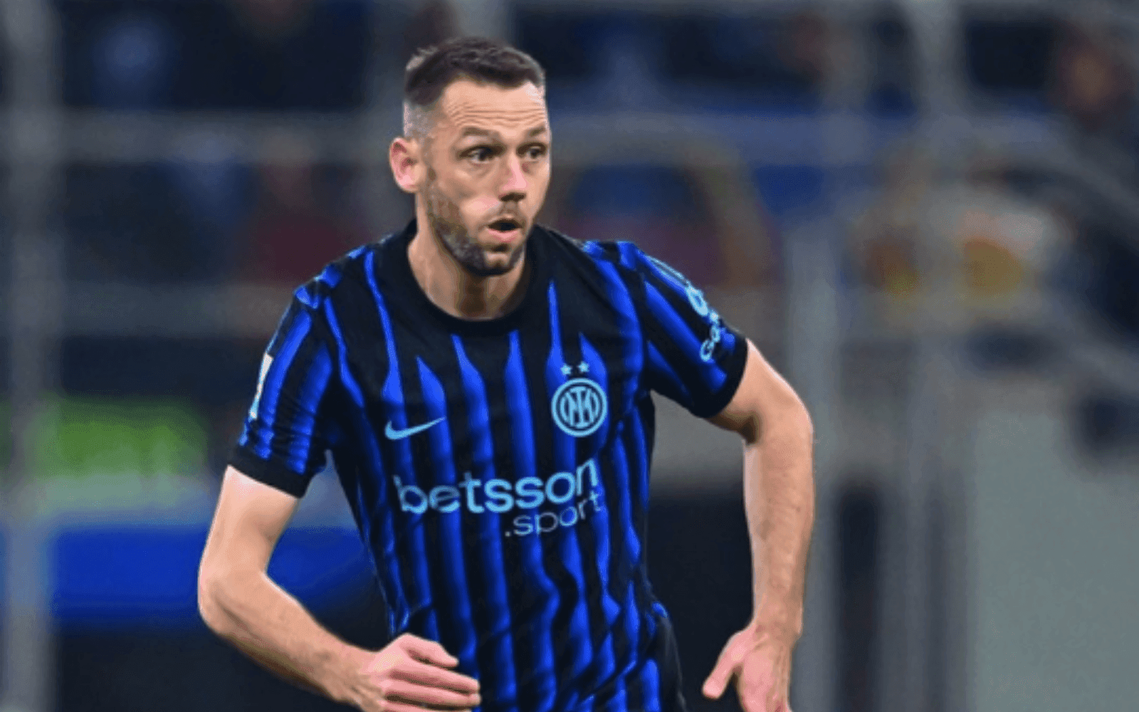 Κονούρ : '' Ο Ολυμπιακός ενδιαφέρεται για τον Ντε Φράι ''